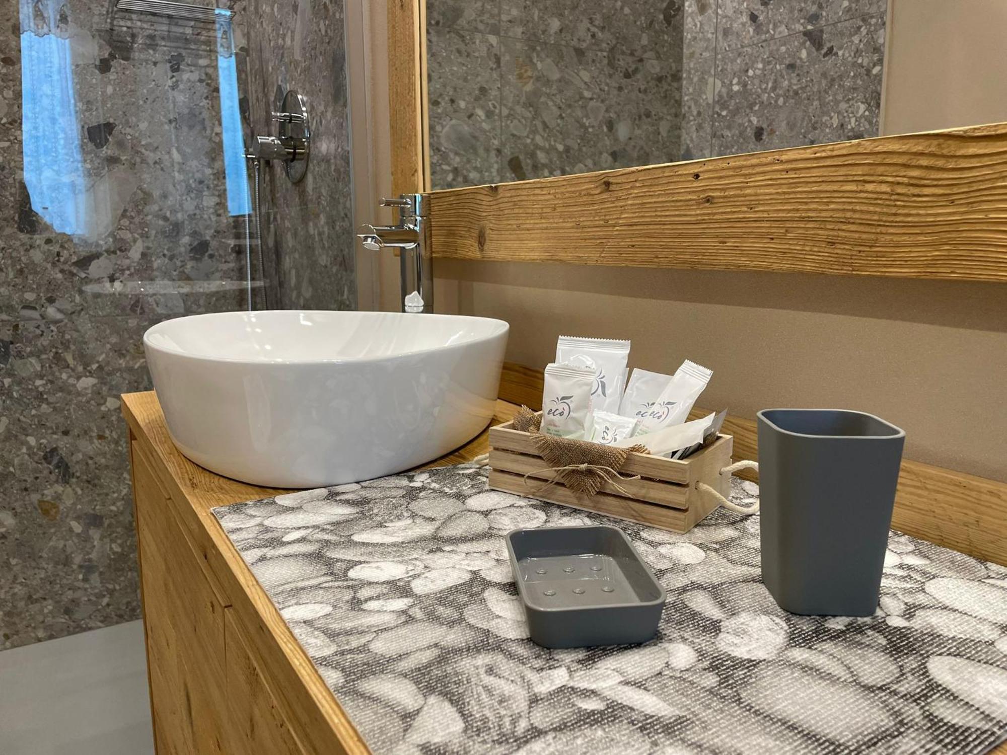 Trilogy Apartment Aosta Esterno foto